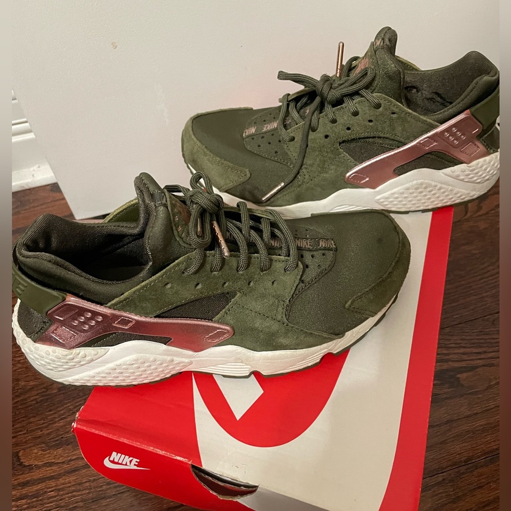 Nike Air Hurache
